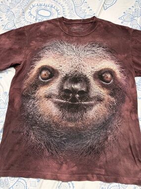 Vintage Sloth The Mountain Shirt